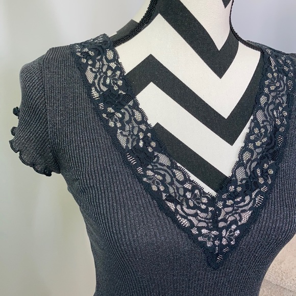 Liu Jo Short Sleeve Top - Picture 3 of 6